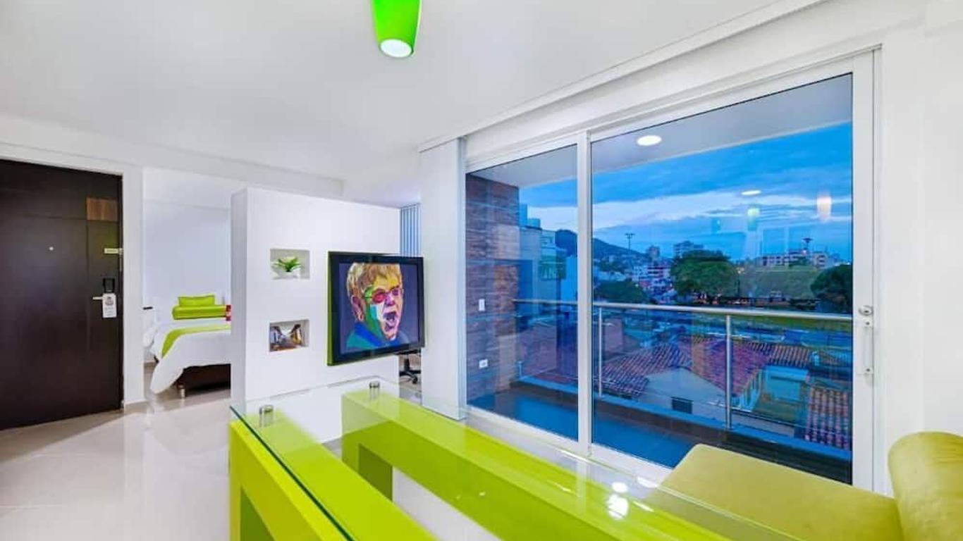 Hotel Piaro In Suites
