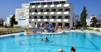 Cleopatra Classic Hotel - Kardamena - Bể bơi