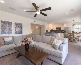 Great Lantern District Location!.. Central Ac!...Ocean Viewbr - Dana Point - Sala de estar