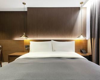 Anseong City Hotel - Anseong - Bedroom