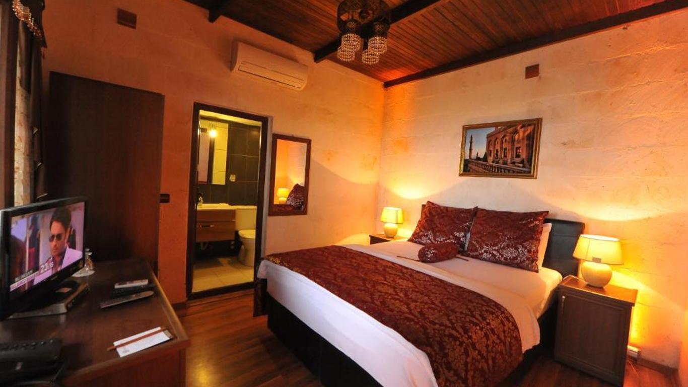 Kadim Hotel