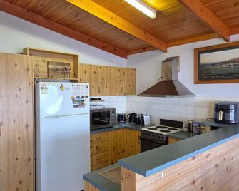 Dolphin Cove, Wallaroo North Beach - Wallaroo - Cucina