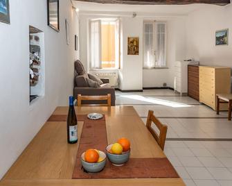 Casa Lucio by Arbaspàa - Vernazza - Comedor