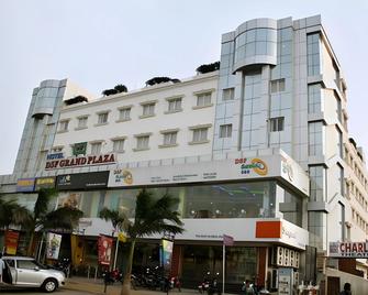 Hotel Dsf Grand Plaza - Tuticorin - Gebouw