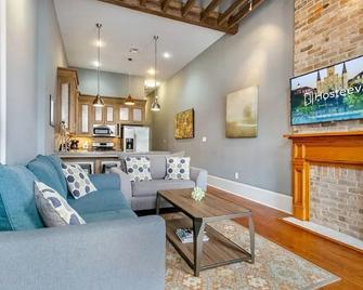 Apartment near French Quarter - New Orleans - Wohnzimmer