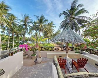 ريد ساندز موي ني - فان ثيت - شرفة