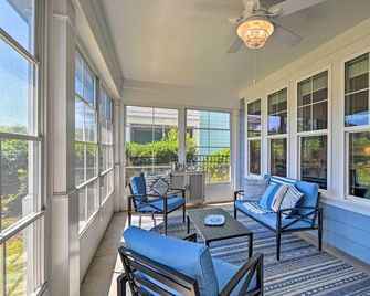 Luxury Barefoot Resort Retreat: Pool, Marina Views - Myrtle Beach - Balcón
