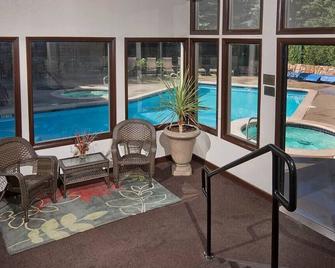 Ski Property just down the Hill from Beaver Creek; now available March 1-8. - Avon - Piscina