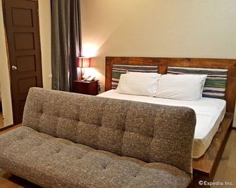Golden Gate Suites - Dumaguete City - Bedroom
