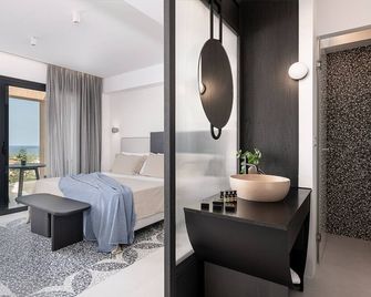 Nuovo Luxury Suites - Darátsos - Balkón