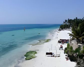 Nightingale Apartments Hotel Mombasa - Mombasa - Beach