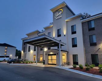 Sleep Inn & Suites - Coliseum Area - Greensboro - Building