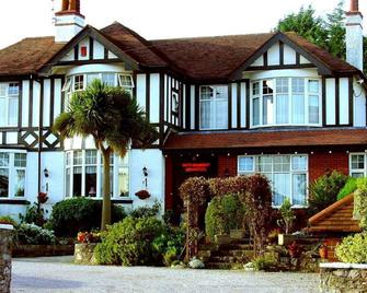 Newton House - Torquay - Edificio