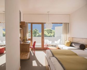 Seehotel Ambach - Caldaro - חדר שינה