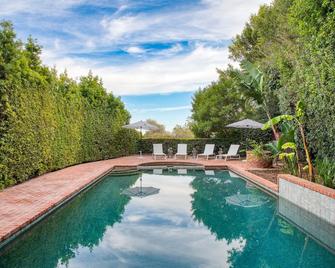 Dume Point by AvantStay Tennis Pool in Malibu - Malibu