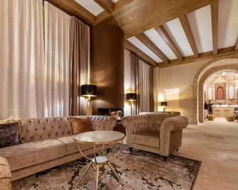 Hotel Creu de Tau Art&Spa-Adults only - Capdepera - Wohnzimmer