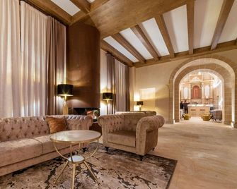 Hotel Creu de Tau Art&Spa-Adults only - Capdepera - Wohnzimmer