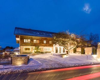 Ammergauer Zeitgeist - Bad Kohlgrub - Будівля