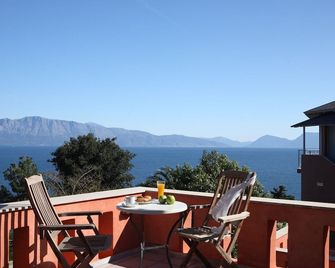 Red Tower Hotel - Lefkáda - Balkon