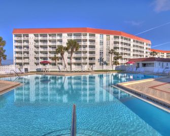 El Matador 225 - Free Tickets!! Your Stay Includes Free Tickets to Many Area Attractions! - Fort Walton Beach - Pool