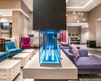 Hampton Inn & Suites Asheville Biltmore Area - Asheville - Reception