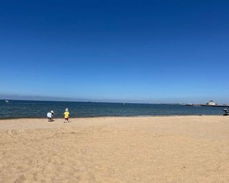 Luxury Living - Iconic St Kilda Beach Location One Month Short Stays - St Kilda - Beach