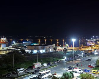 Hotel Villa Marina - Bandirma - Vista del exterior