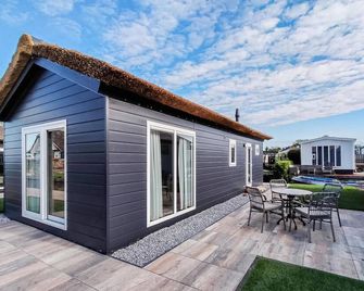 Amazing Home In Giethoorn With Wifi - Giethoorn - Патіо