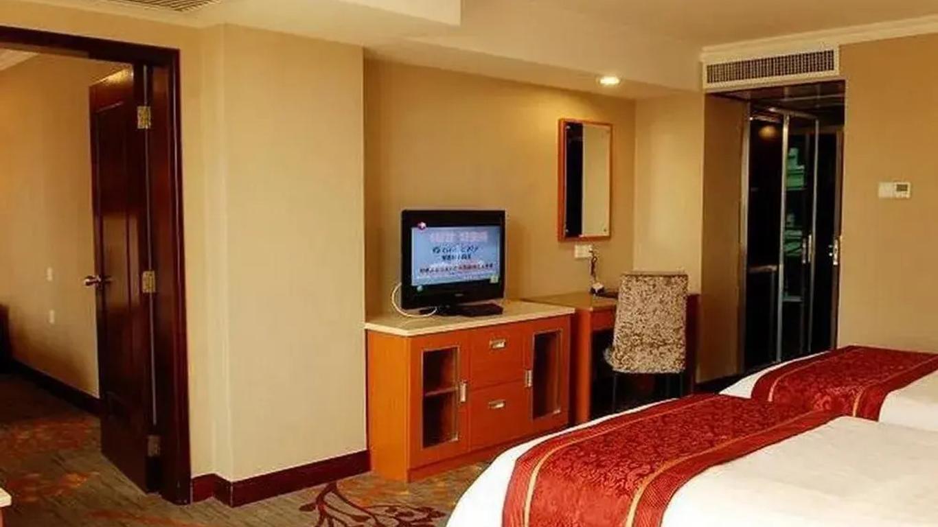 Holiday Villa Wandai Hotel