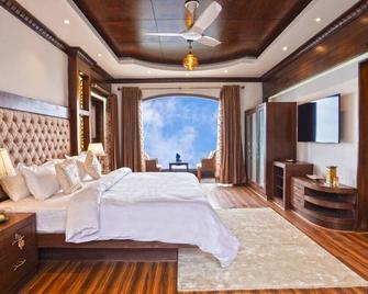 The Horizon Villa - Mussoorie - Bedroom
