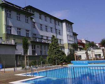 Wellness Hotel Central - Klatovy - Building