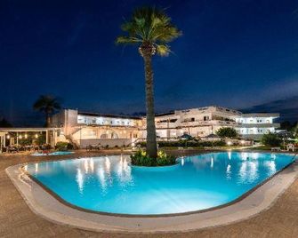 Sabina Hotel - Theologos - Pool