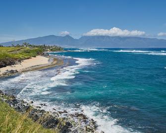 Maui Modern North Shore Beach Condo - Walk To Mamas Fish House! Ac, Fast Wifi - Paia - Playa