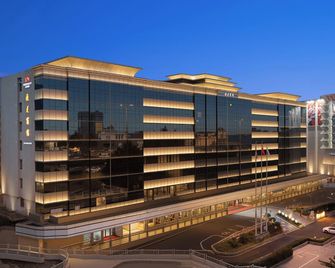 Liuhua Hotel - Guangzhou - Building