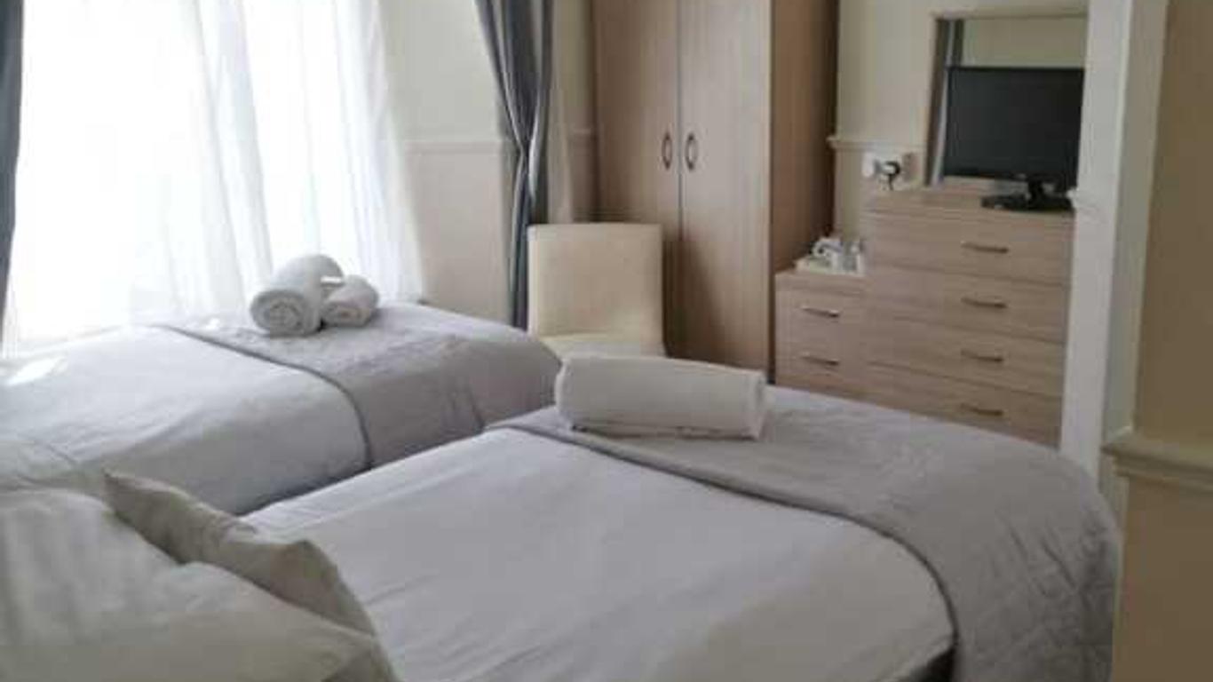 Seaclyffe Hotel Ltd