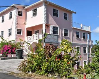 Aanola Villas - Castries - Gebäude