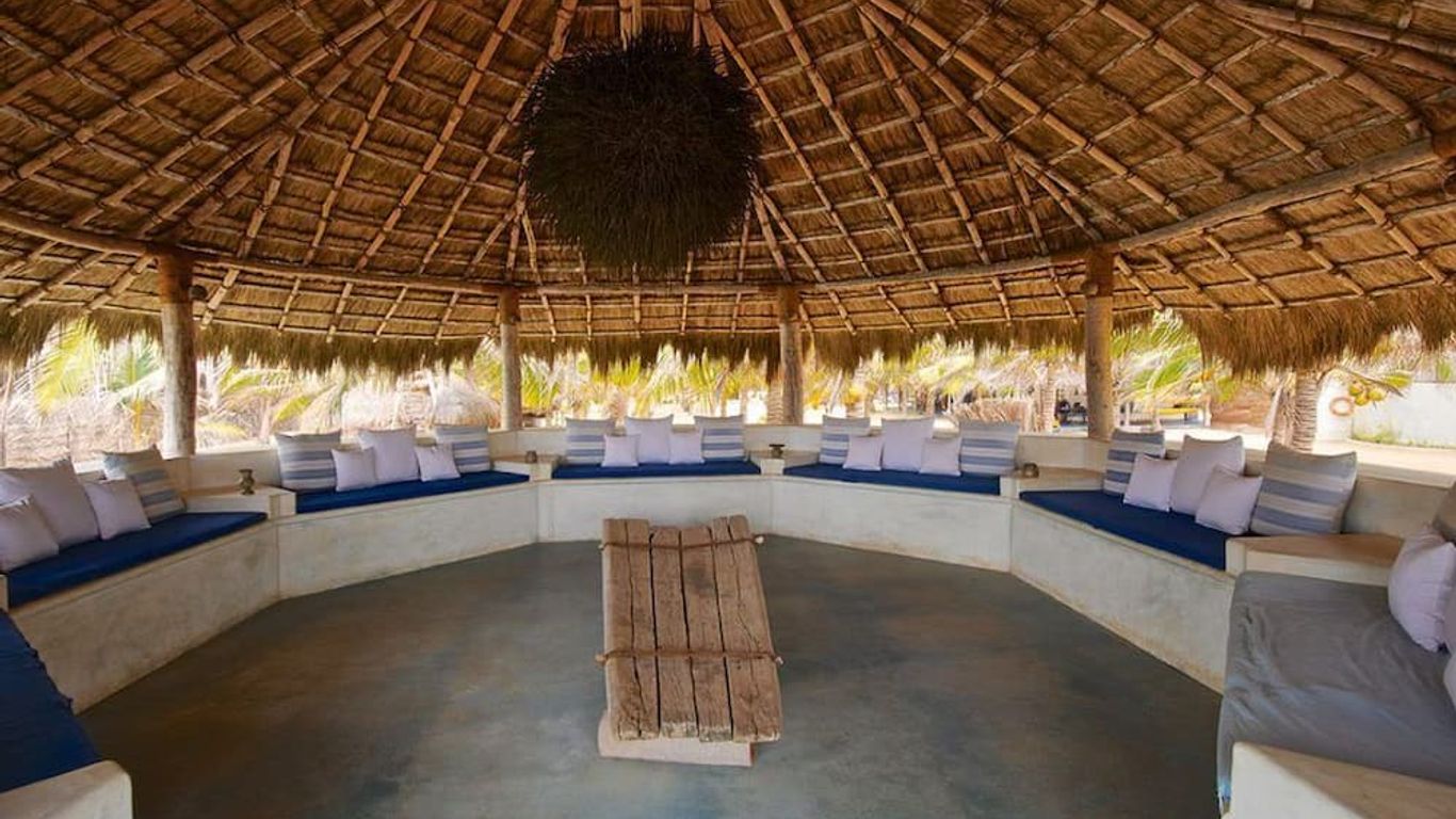 Dolphin Beach Resort