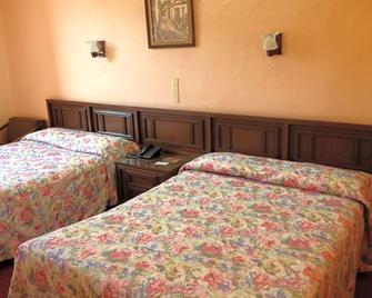 Hotel Gomez de Celaya - Celaya - Camera da letto