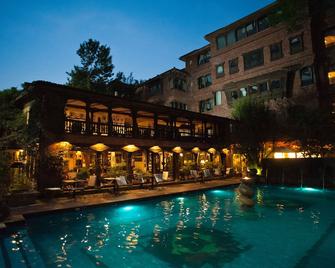 The Dwarika's Hotel - Kathmandu - Pool
