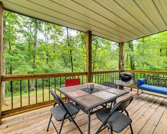 Pet-Friendly Murray Vacation Rental with Grill! - Murray - Balcony