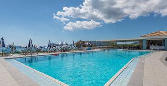 Astir Palace Hotel - Zakynthos - Alberca