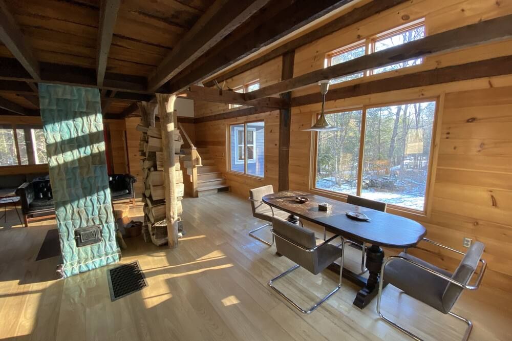 Elegant Wilderness Cabin 12 Miles From Northampton