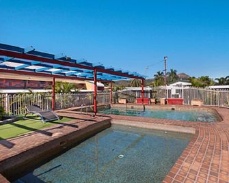 Cluden Park Motor Inn - Townsville - Svømmebasseng