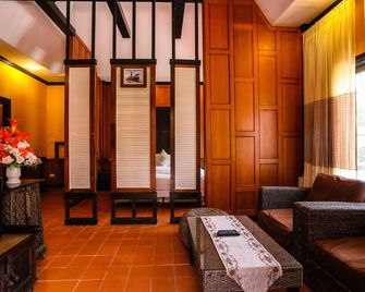 Phalaburi resort by dreamhouse - Ban Chang - Sala de estar