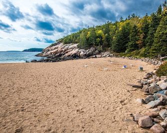 Harkness Brook Inn - Rockport - Beach