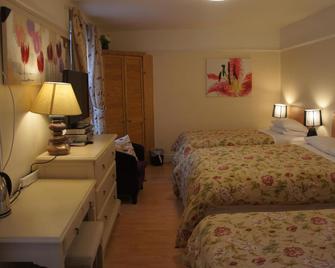 Amazon Guest House - Oxford - Bedroom
