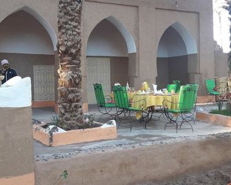 Riad Tagmadarte Ferme d'Hôte - Zagora - Patio