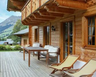 Chalet Dörfli by Interhome - Ormont-Dessus - Patio