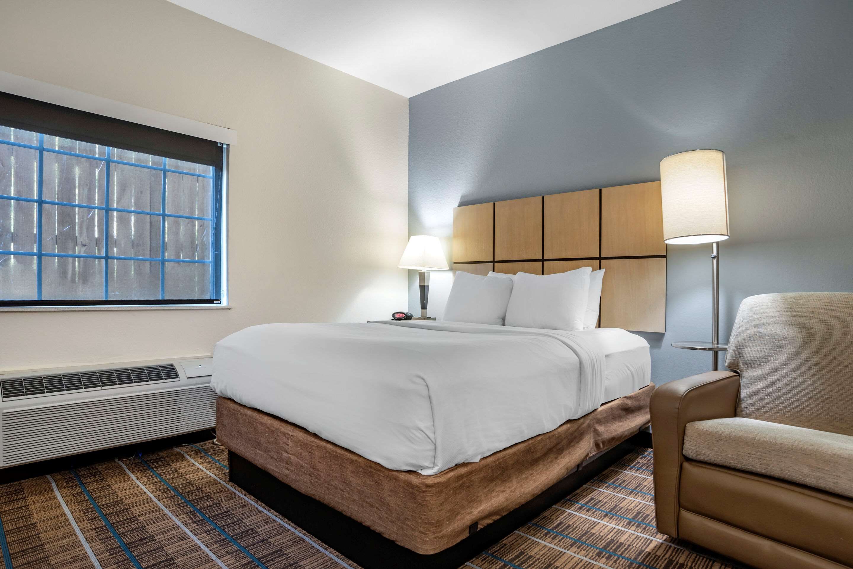 MainStay Suites Denham Springs - Baton Rouge East - Denham Springs - Bedroom