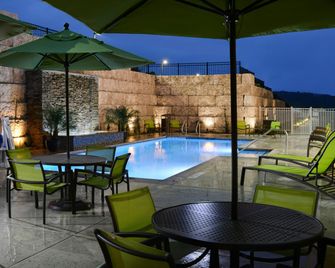 Springhill Suites By Marriott San Antonio Northwest At The Rim - San Antonio - Pool